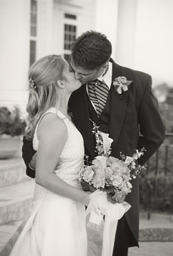 kissing