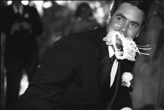 groom and garter